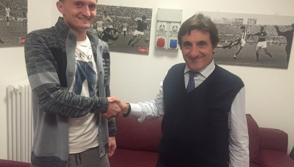 Официально: Торино объявило о подписании контракта с Приймой