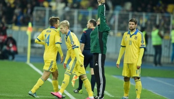 Зинченко избежит полугодичную дисквалификацию от ФИФА
