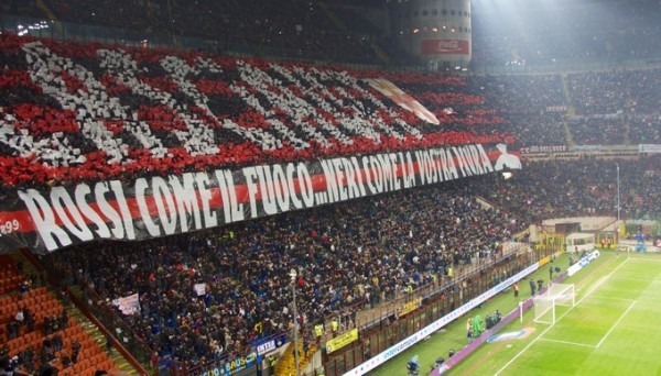 Почему Милан провалил начало сезона: календарь, зарвавшийся тренер и недоработанная селекция