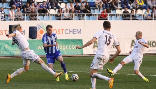 Заря - Динамо - 0:0. Киевляне теряют очки в Запорожье