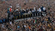 Шесть фанатов «Ювентуса» пострадали во время чемпионского парада. Двое – в тяжелом состоянии