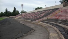 Стадион в Алчевске